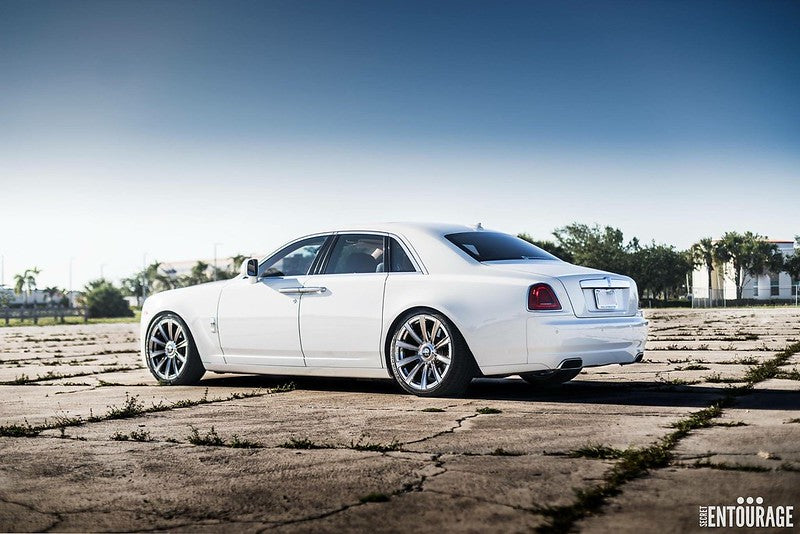 Rolls Royce Ghost On Aristocrat 10
