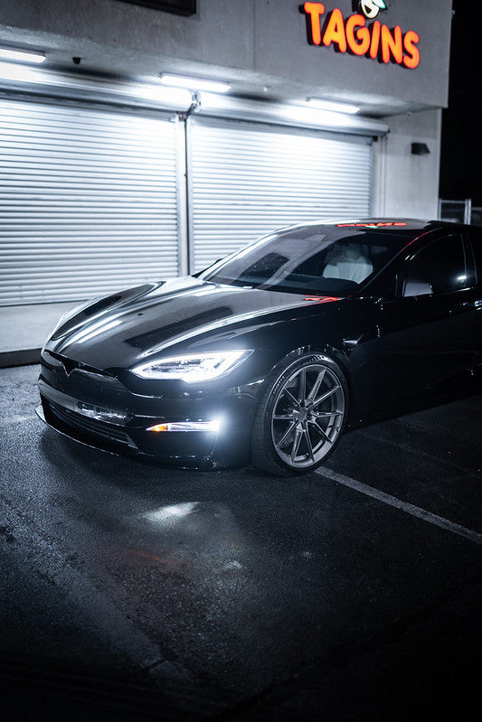 Tesla Model S Plaid On Evo 10